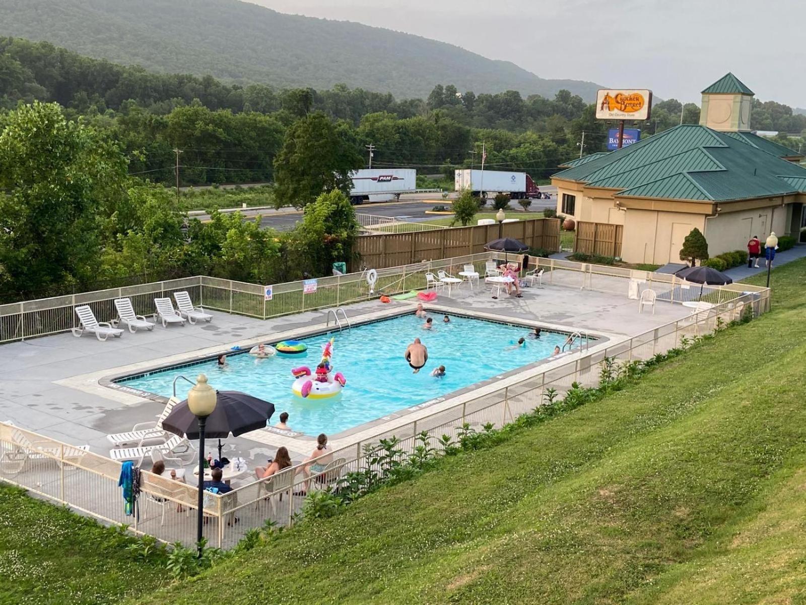 Quality Inn Harriman Luaran gambar