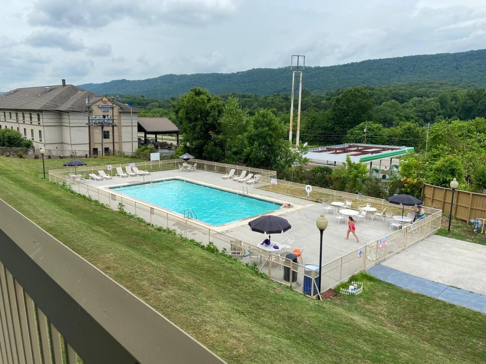 Quality Inn Harriman Luaran gambar