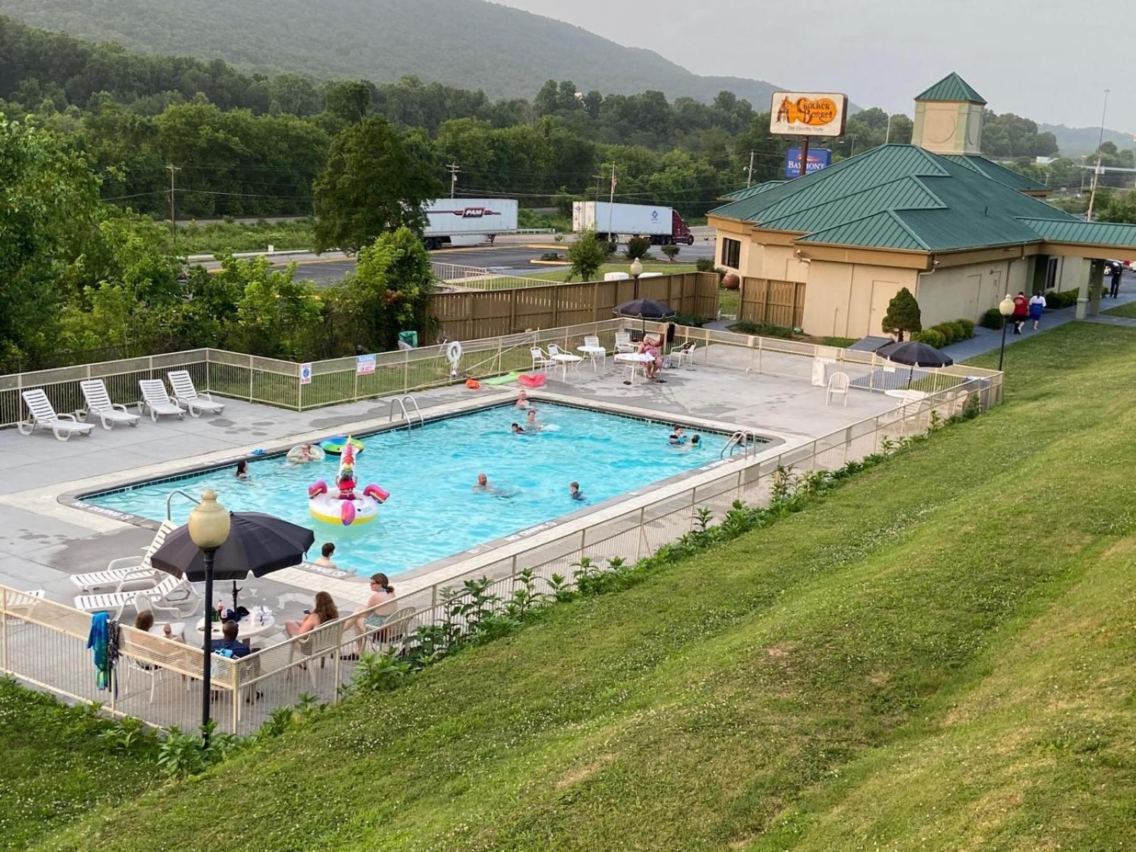 Quality Inn Harriman Luaran gambar